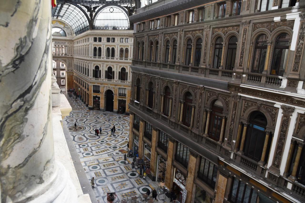 نابولي Maison Toledo 210 المظهر الخارجي الصورة